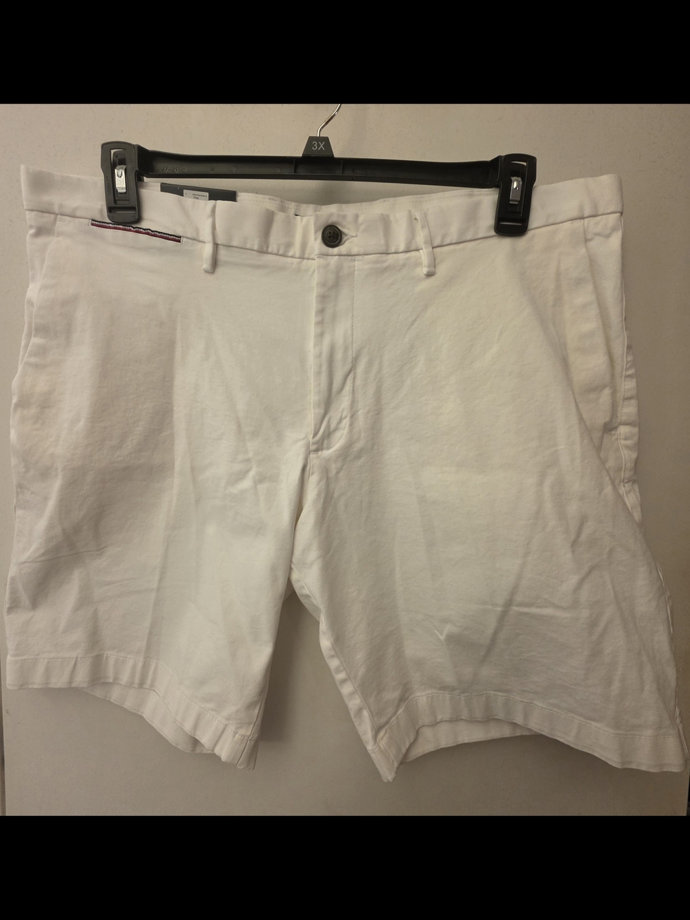 Tommy Hilfiger White Flat-Front Men's Shorts